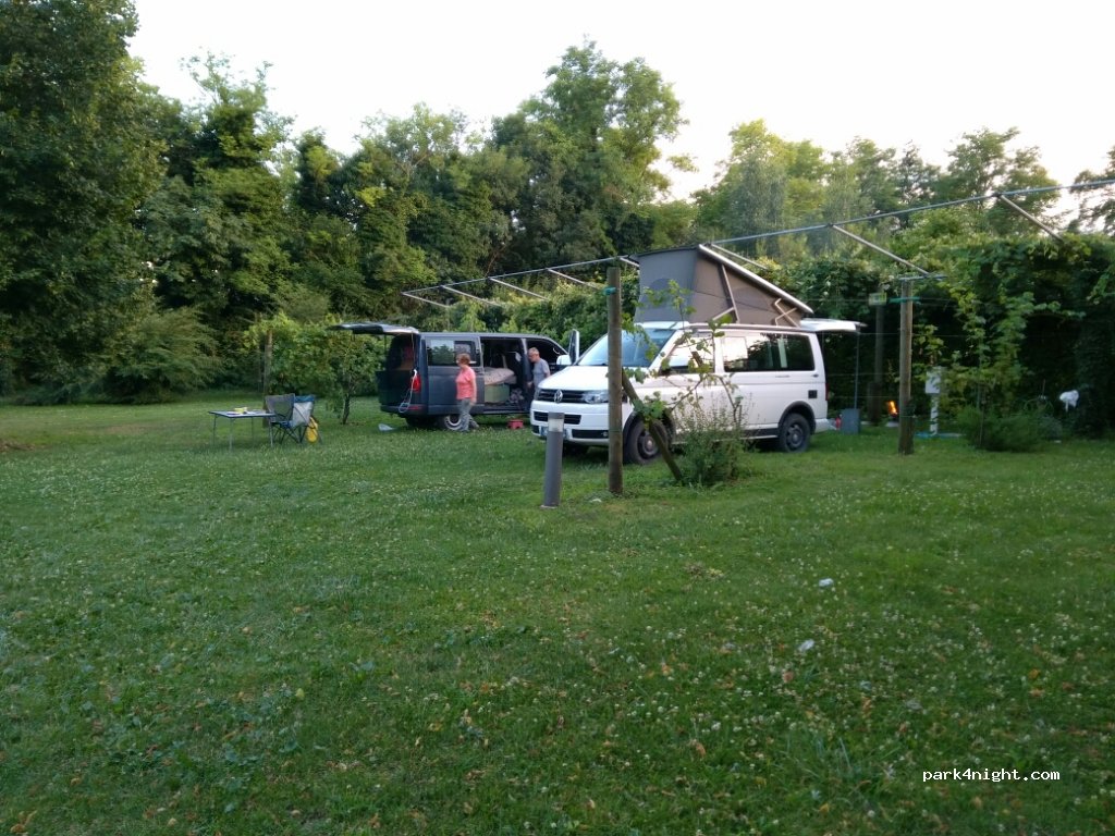 Gelindo Magredi Camping — foto
