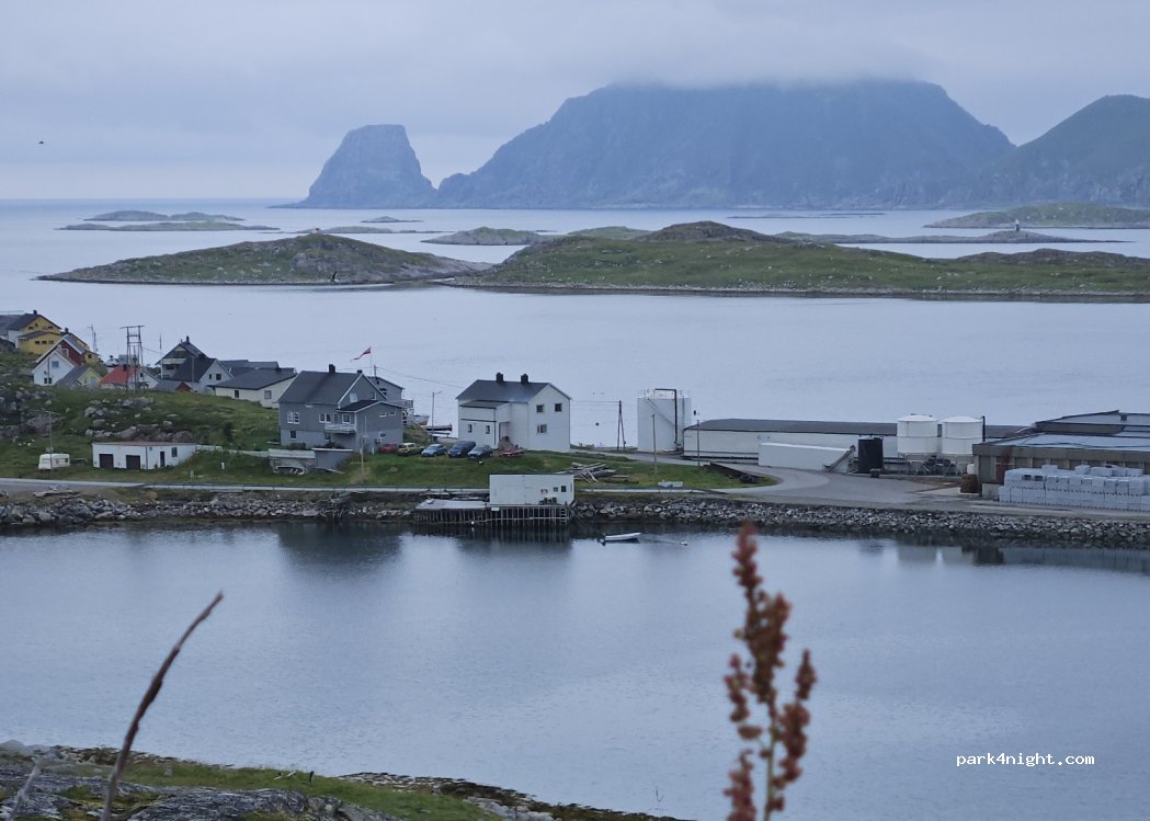 (9750) Gjesvær - Fv156 — foto
