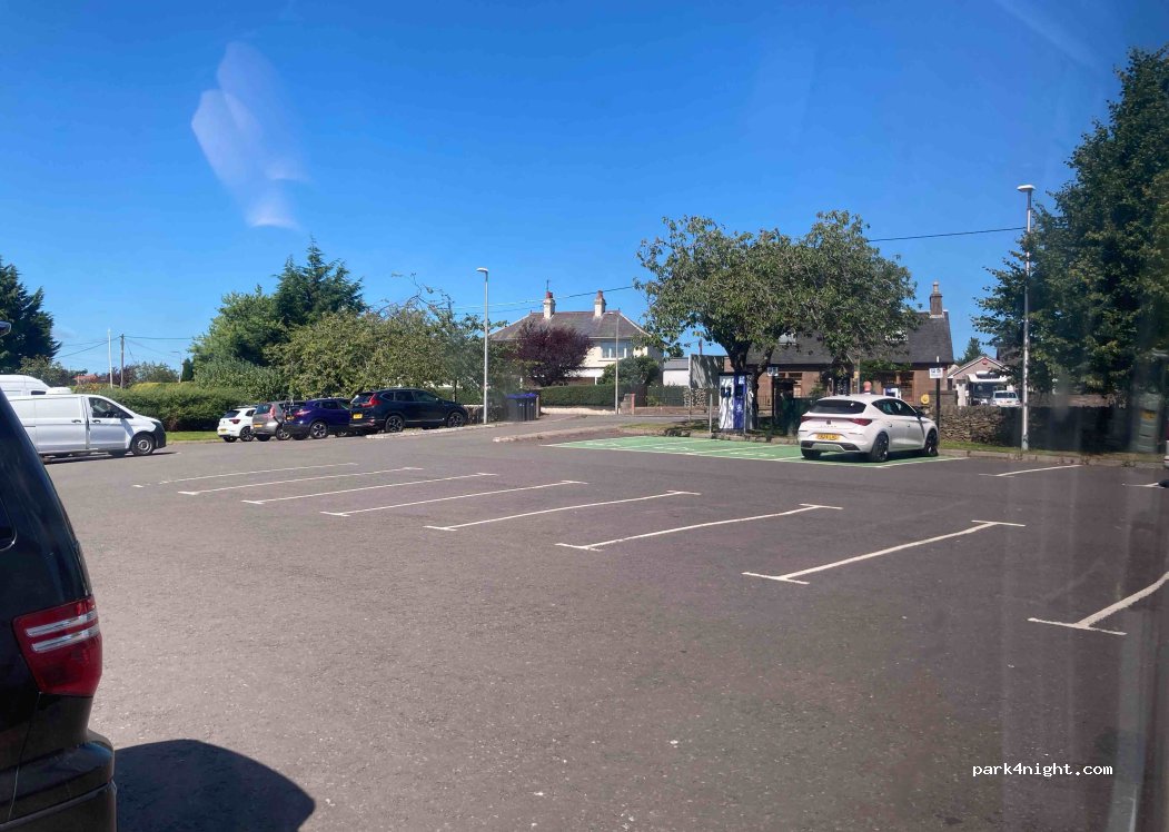 (DD2 5QE) Birkhill - A923 — foto
