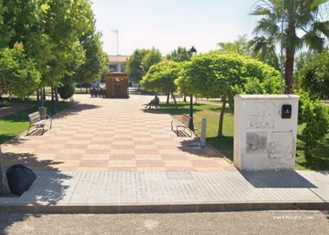 (06100) Olivenza - 46 Calle Italia — foto