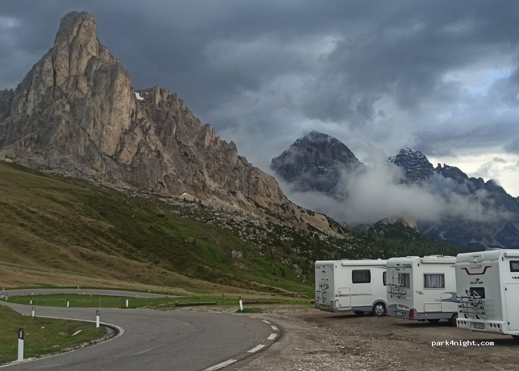 (32046) Colle Santa Lucia - Passo di Giau — foto 2