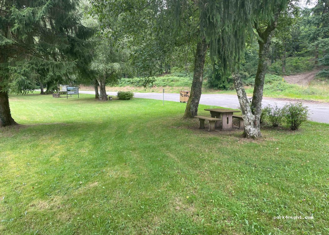 (23400) Saint-Amand-Jartoudeix - D941 — foto 2