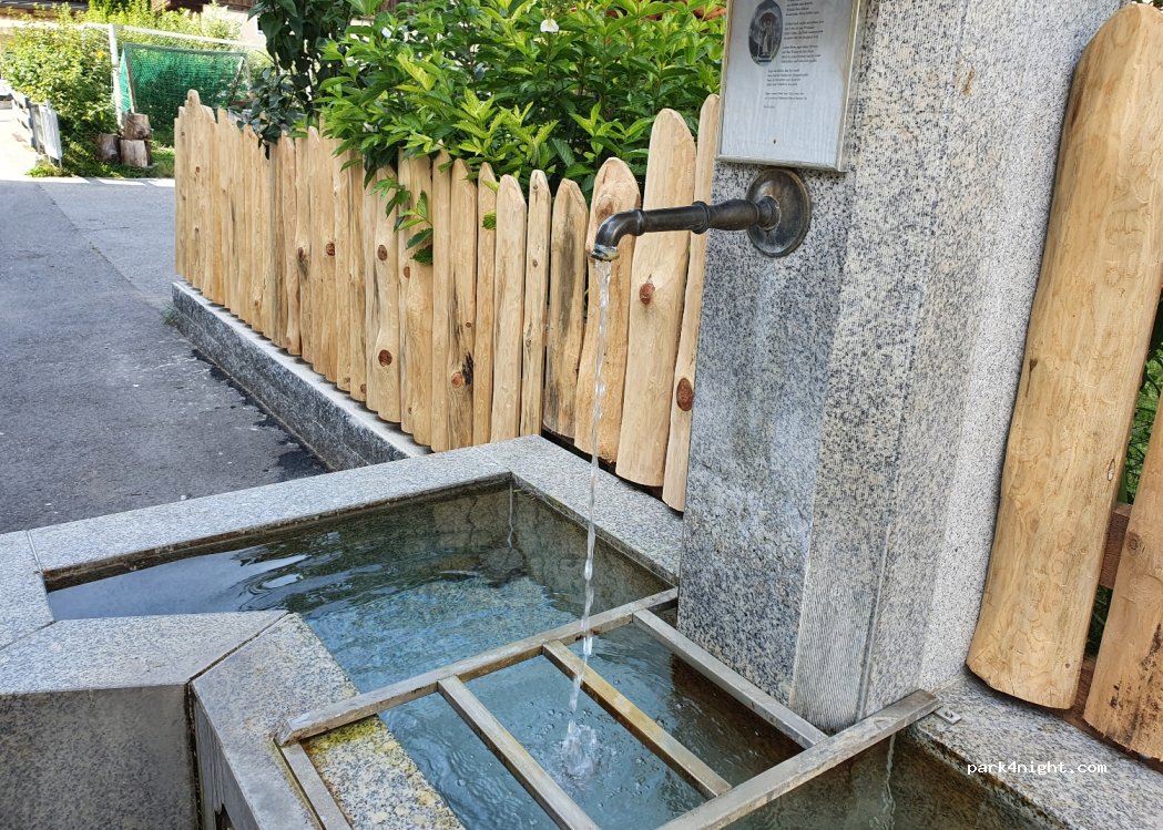 (6465) Nassereith - 43 Schulgasse — foto