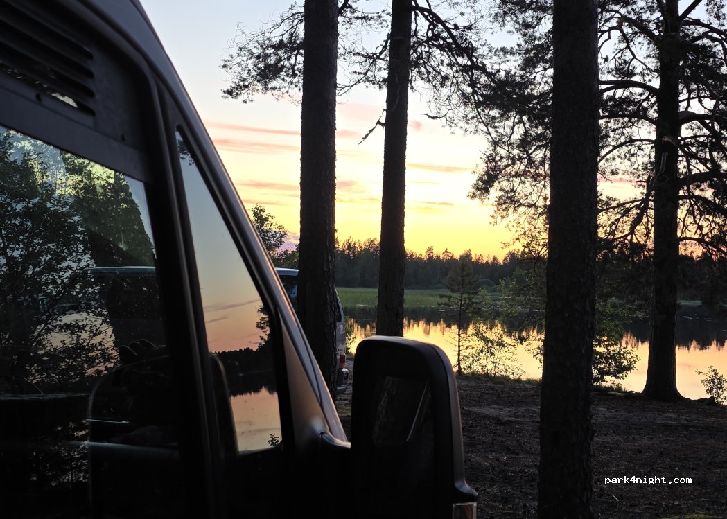 (817 40) Högbacka - — foto 3