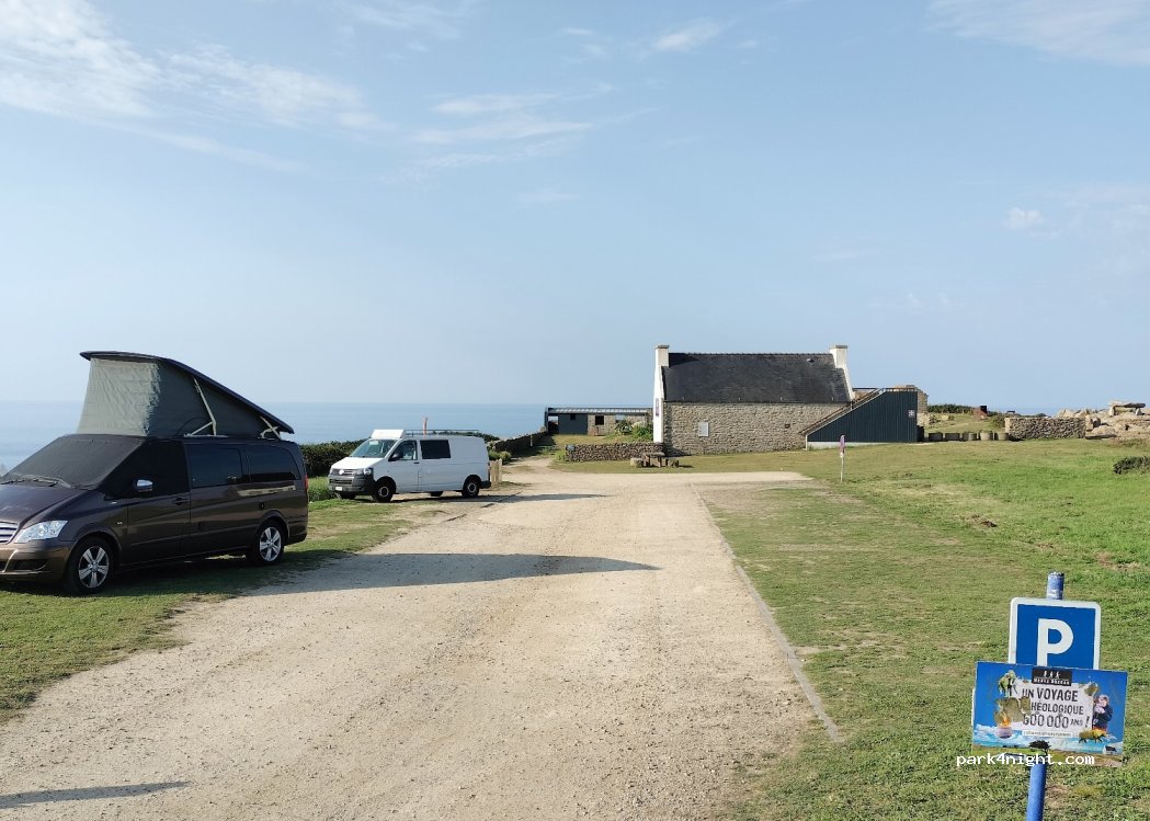 (29780) Plouhinec - 35 Rue de la Corniche — foto