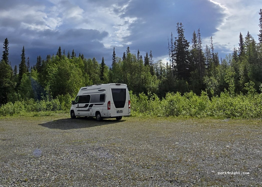 (837 99) Rundhögen - Unnamed Road — foto 2