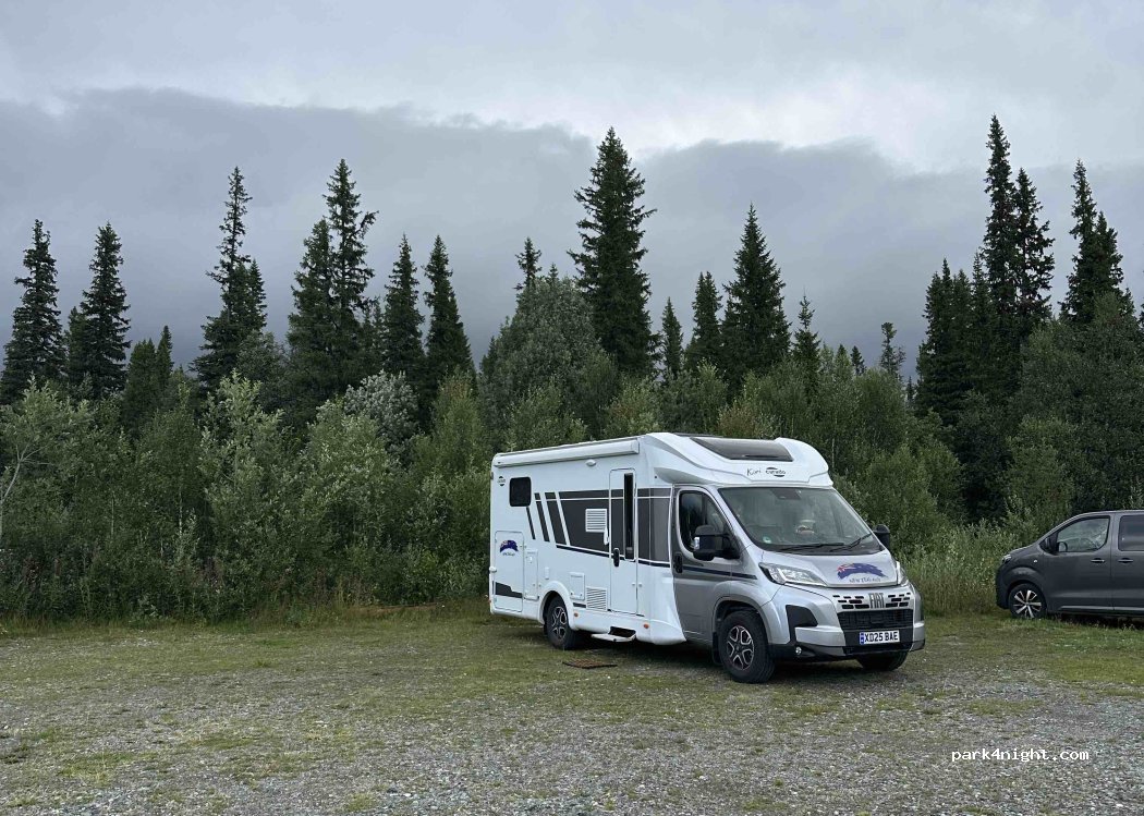 (837 99) Rundhögen - Unnamed Road — foto 3