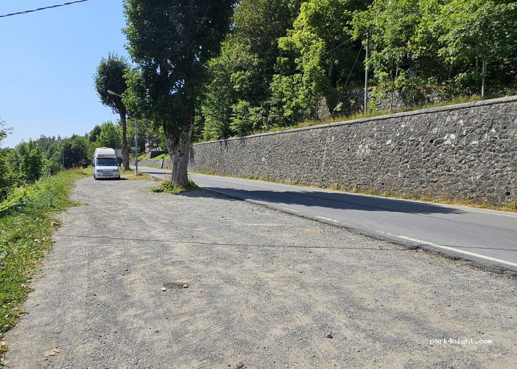 (55033) Castiglione di Garfagnana - 6BIS Strada provinciale 72 del Passo delle Radici — foto 2