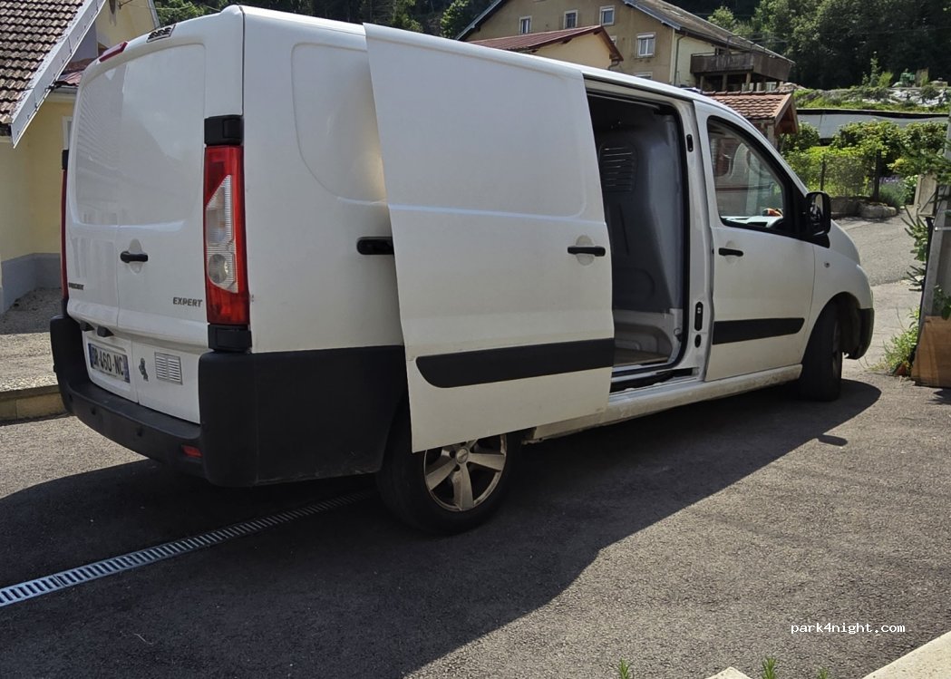 (25130) Villers-le-Lac - 19 Rue du Temple — foto