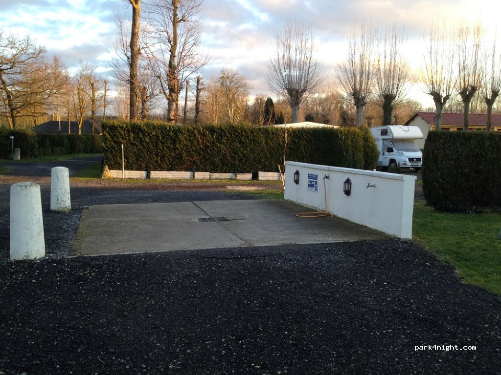 Camping de l'Abbatiale — foto 2