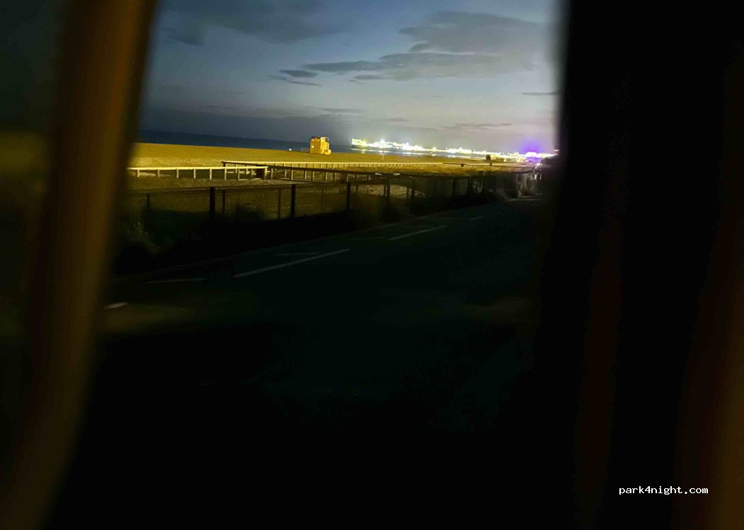 (BN2 1GA) Brighton and Hove - 529 Marine Drive — foto 2