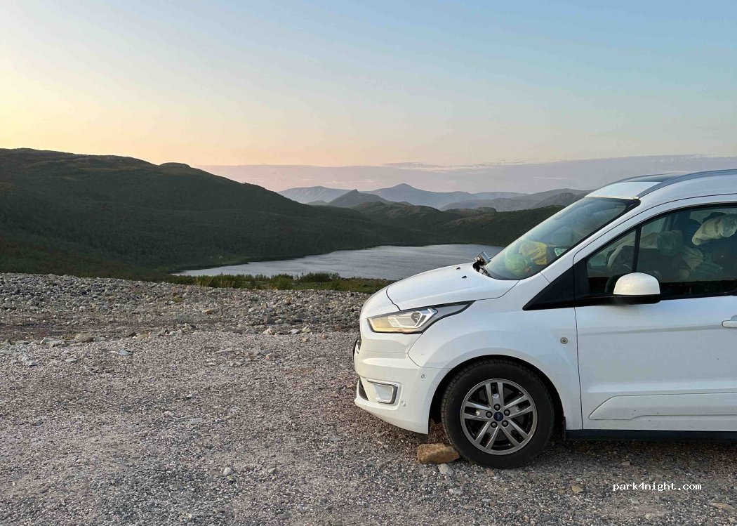 (9841) Tana - Tanafjordveien — foto