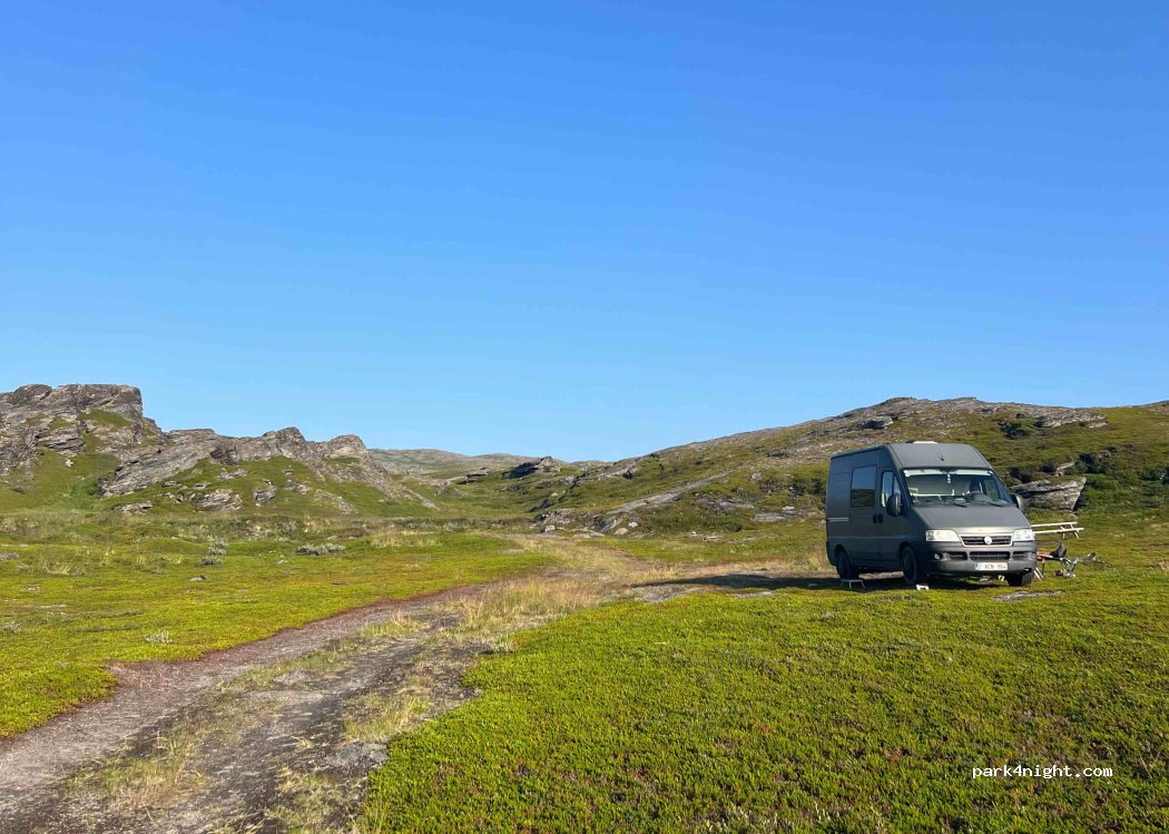 (9714) Lillefjord - — foto