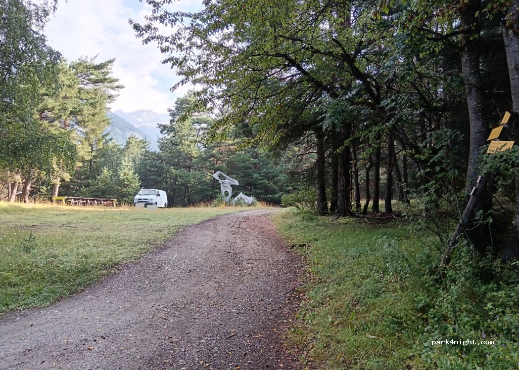 (73500) Villarodin-Bourget - Unnamed Road — foto 2