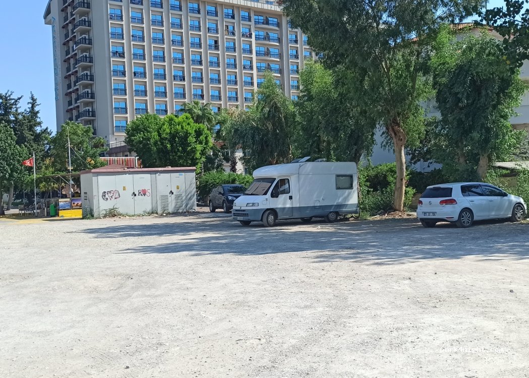 (07070) Konyaaltı - 32 304. Sokak — foto