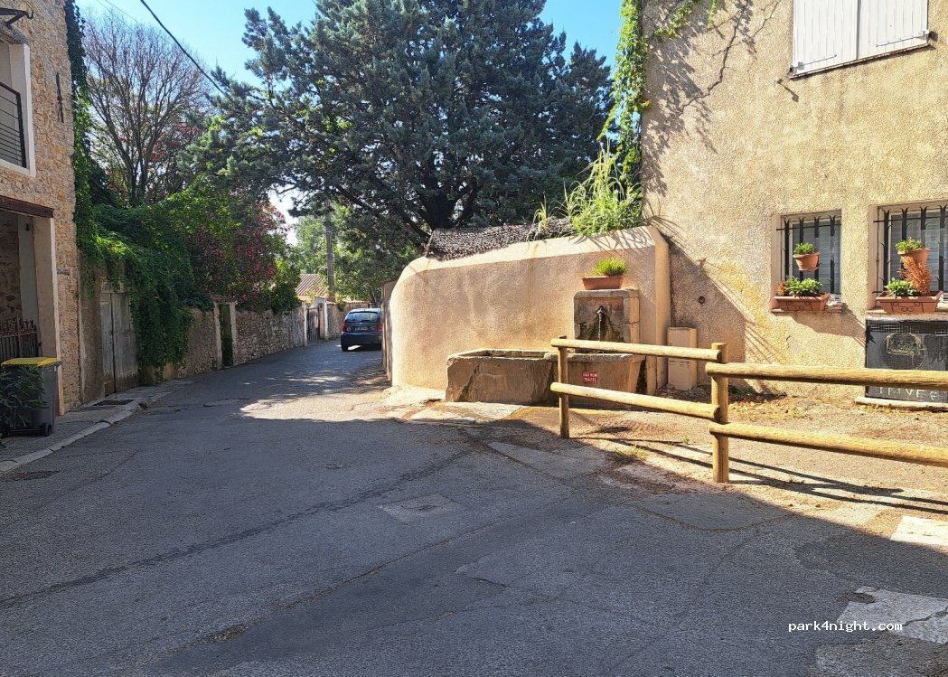 (83890) Besse-sur-Issole - 7 Chemin des Collines — foto