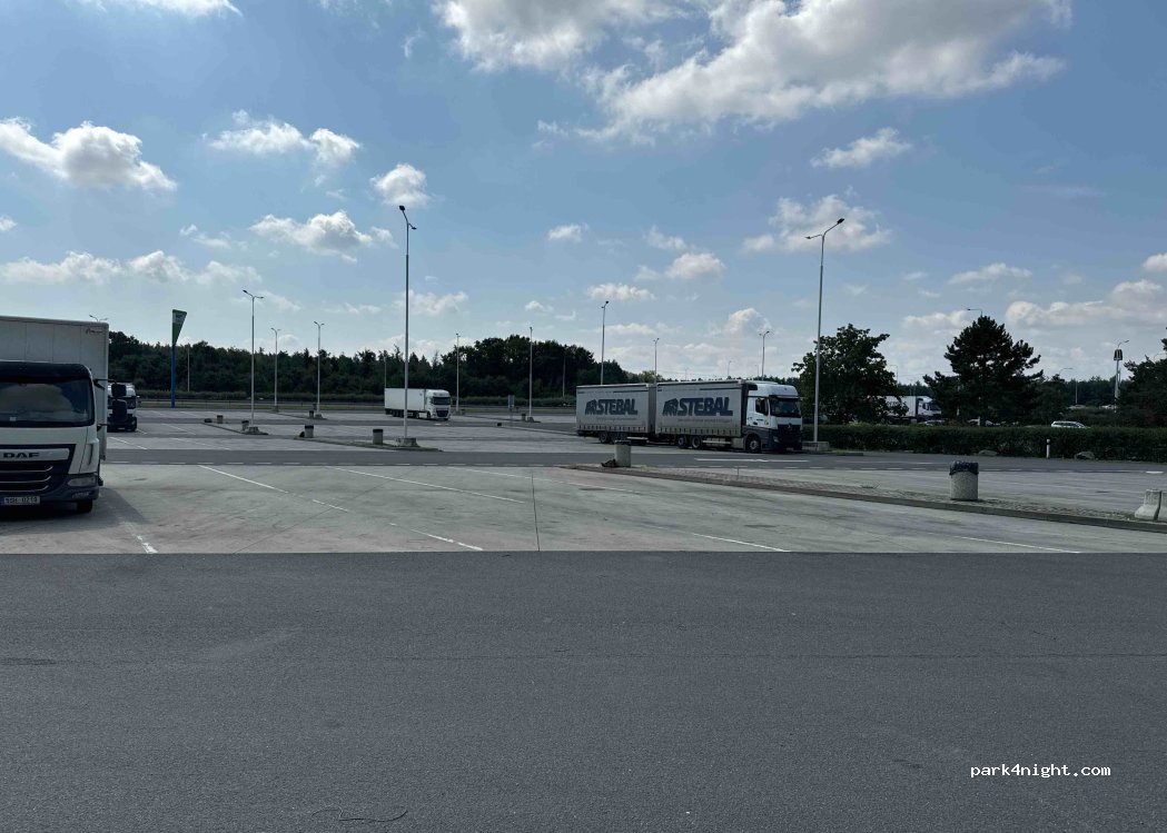 (290 01) Poděbrady - E67 — foto 4