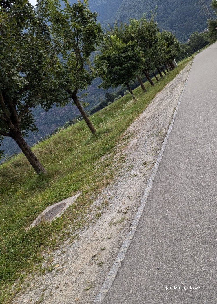 (6523) Bellinzona - 15 Via Cantonale — foto 2