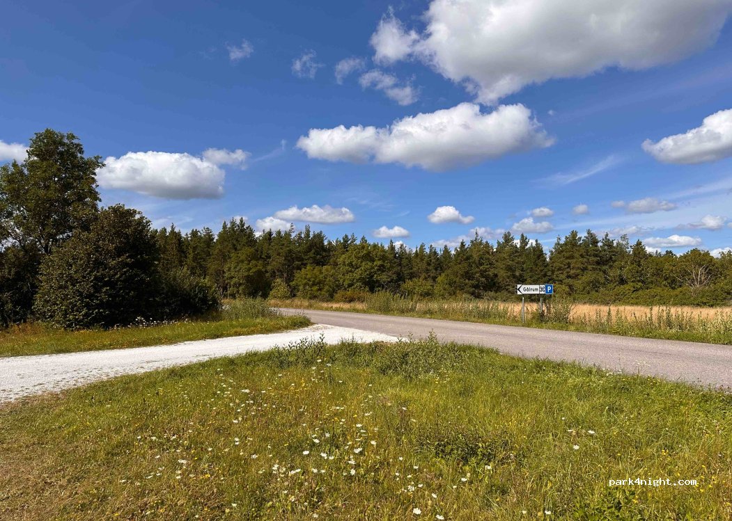 (623 64) Ljugarn - Unnamed Road — foto 2