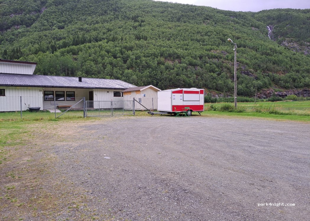 (9357) Tennevoll - 34 Holmeveien — foto 3