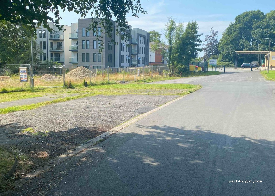 (BL6 6HT) Horwich - Cedar Avenue — foto 2