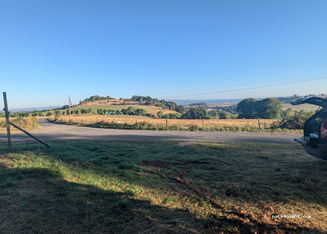 (15110) Chaudes-Aigues - — foto 4