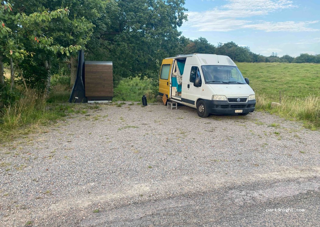 (269 91) Båstad - 189 Englandsdalsvägen — foto