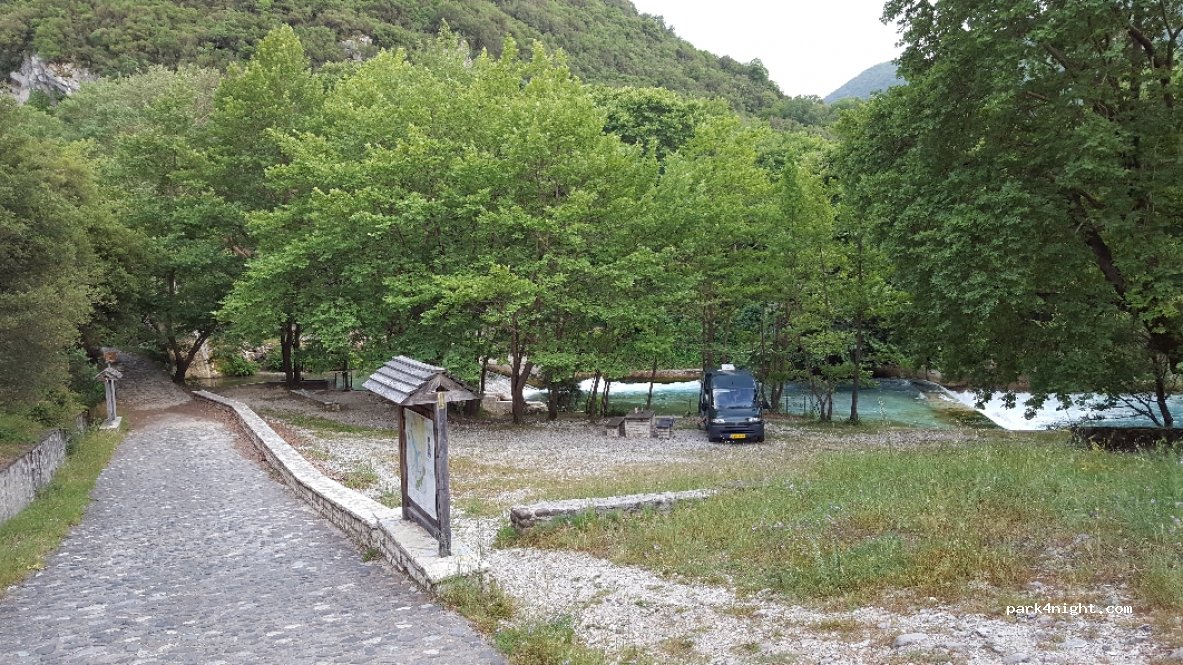 (440 12) Klidonia - Unnamed Road — foto