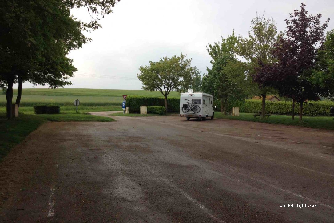 (10320) Javernant - 42 Le Cheminot — foto 2