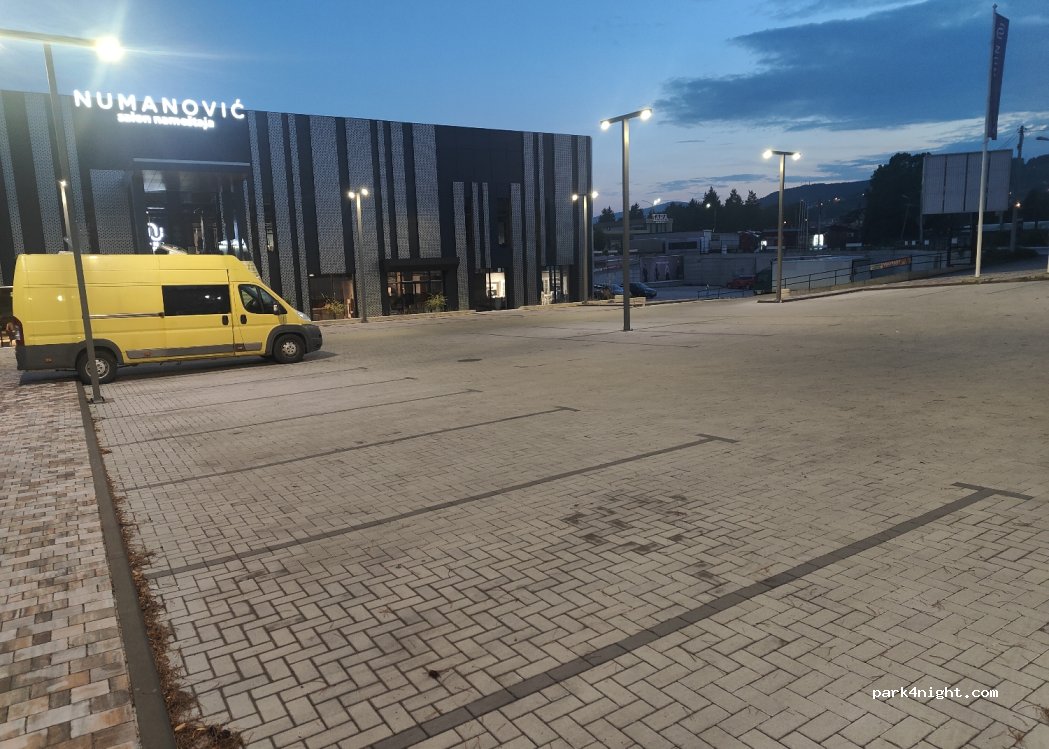 (36300) Novi Pazar - bb Dimitrija Tucovića — foto