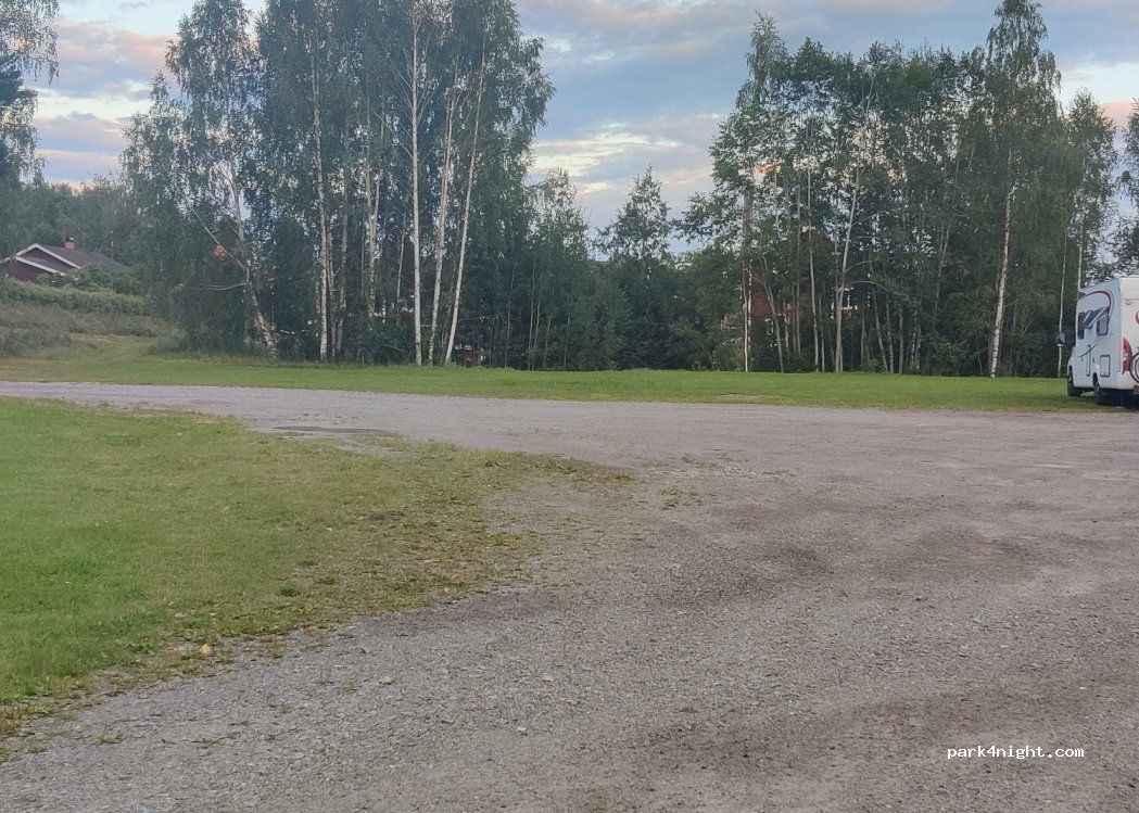 (790 20) Grycksbo - 8 Vippåvägen — foto