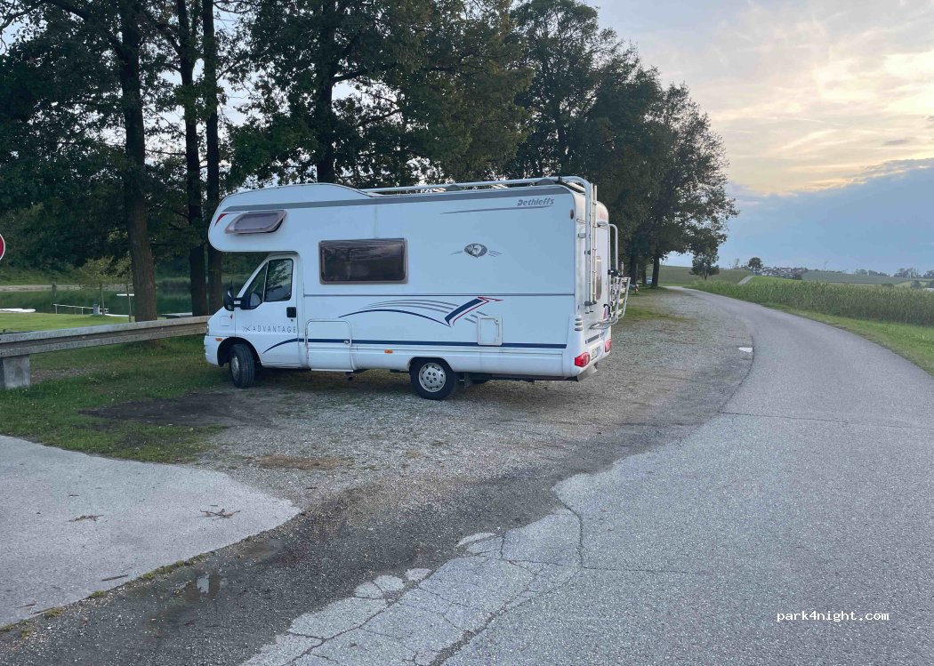 (83471) Griesstätt - Unnamed Road — foto 2