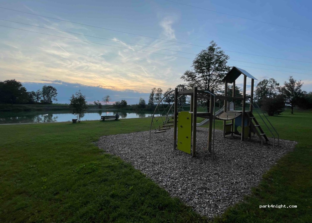 (83471) Griesstätt - Unnamed Road — foto 4