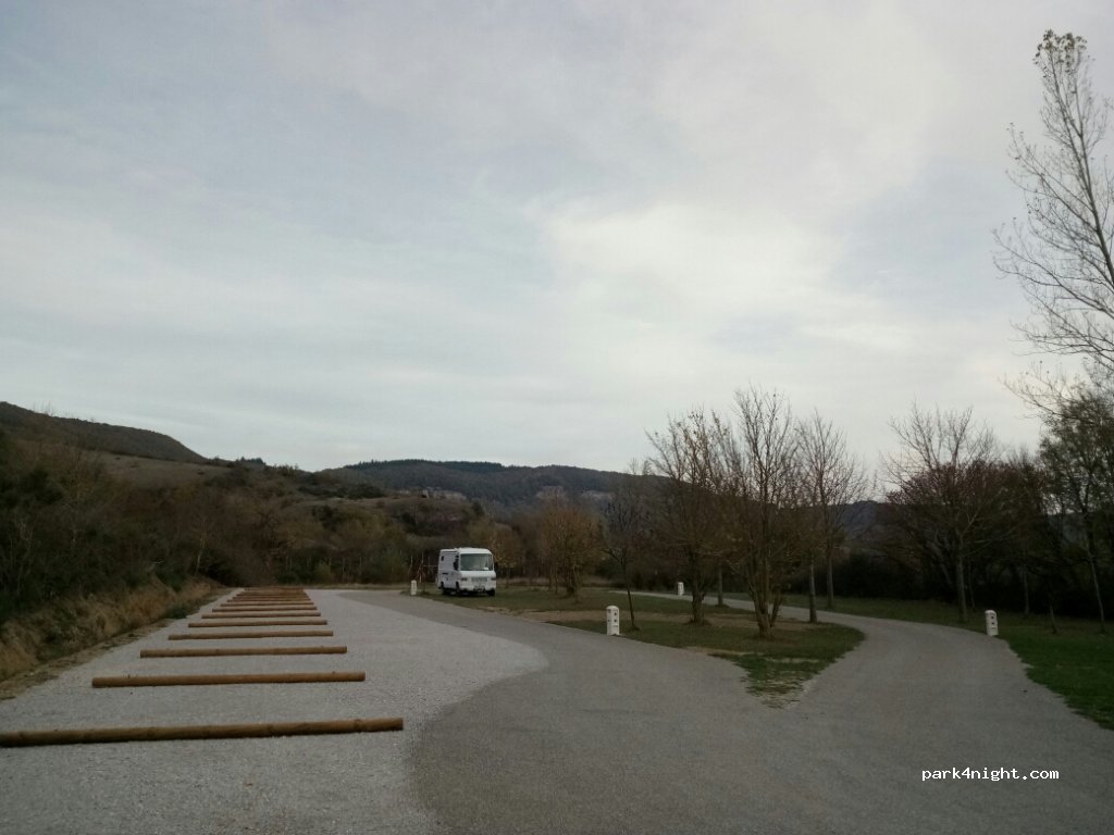 Aire de Camping Car de Sainte Eulalie de Cernon — foto 5