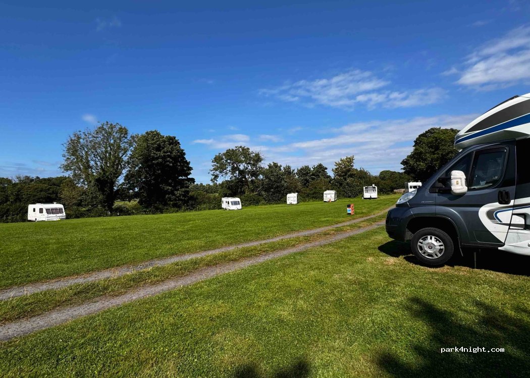 Challoner Caravan & Camping Site — foto