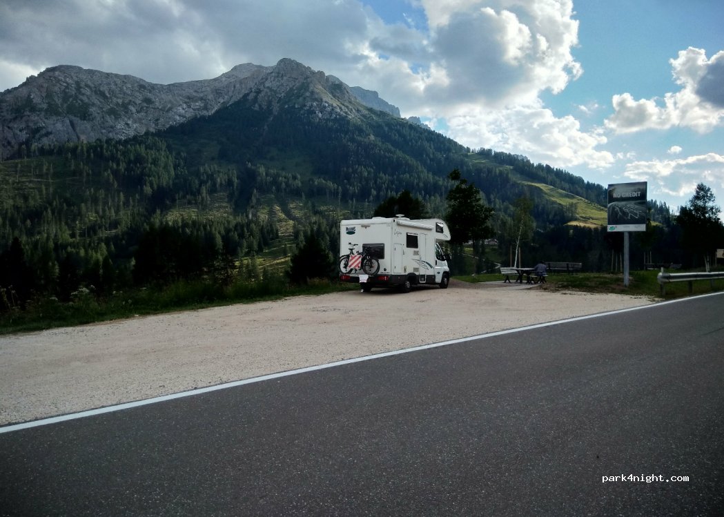 (38039) San Giovanni di Fassa - 14 Strada Statale 241 — foto 2