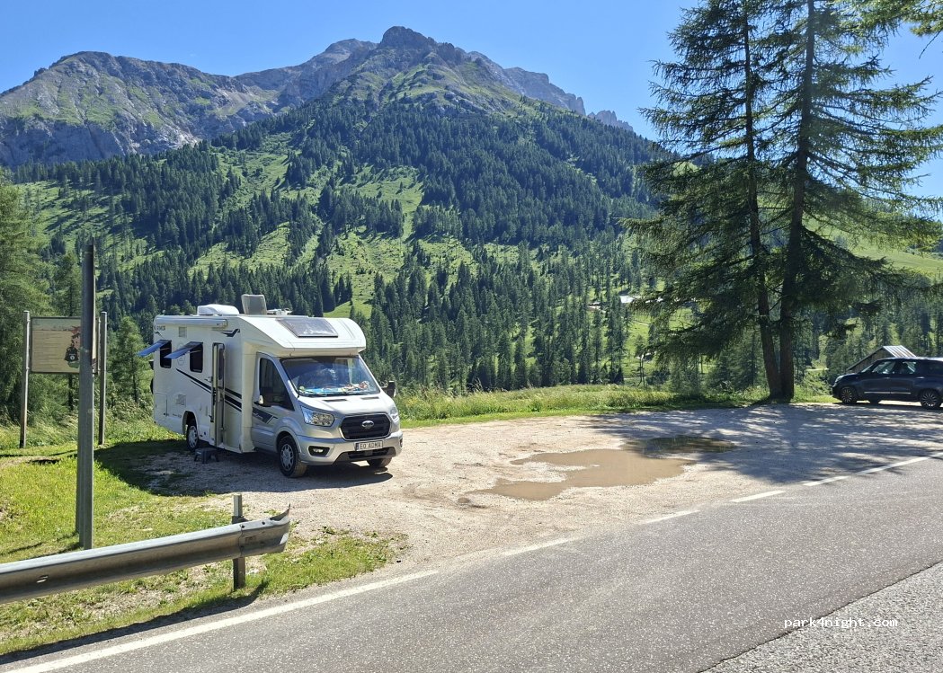 (38039) San Giovanni di Fassa - 14 Strada Statale 241 — foto 3