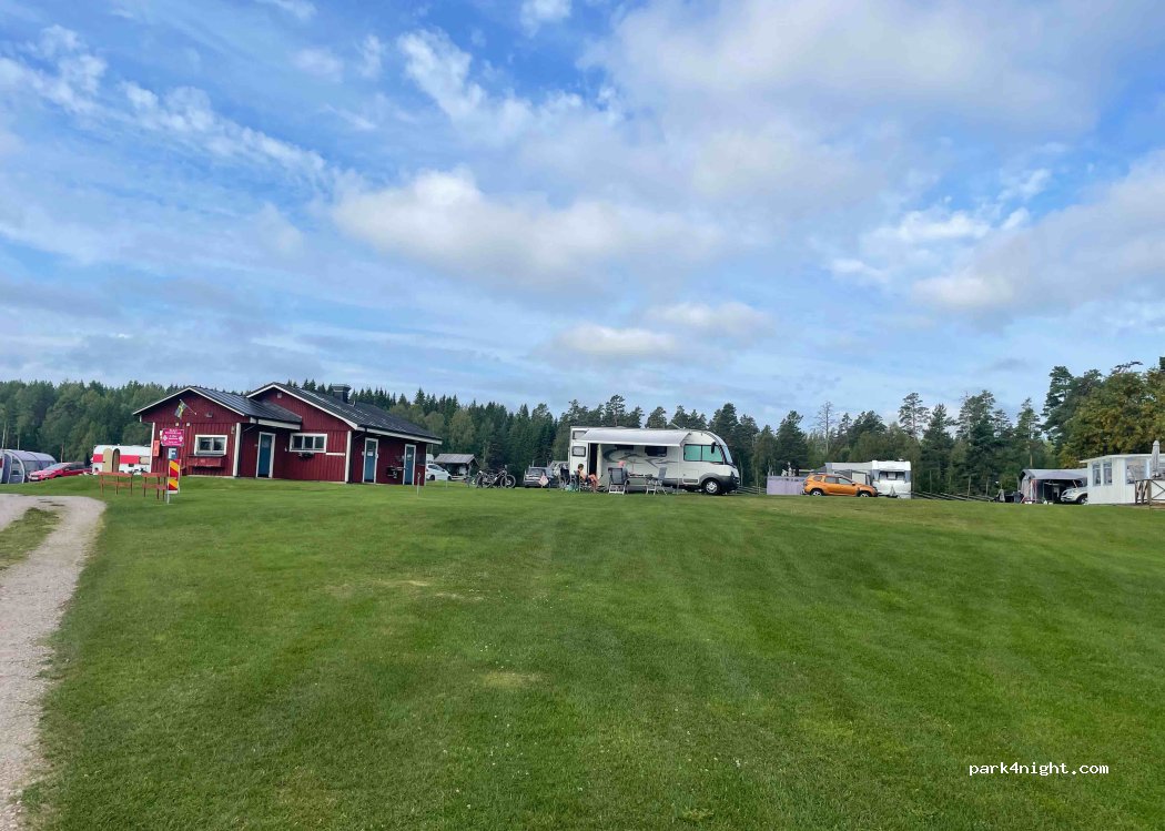 Lindesnäs Camping — foto 2