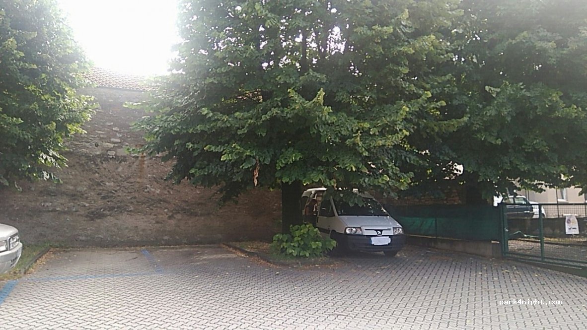 (23826) Mandello del Lario - 3 Via Bertola — foto