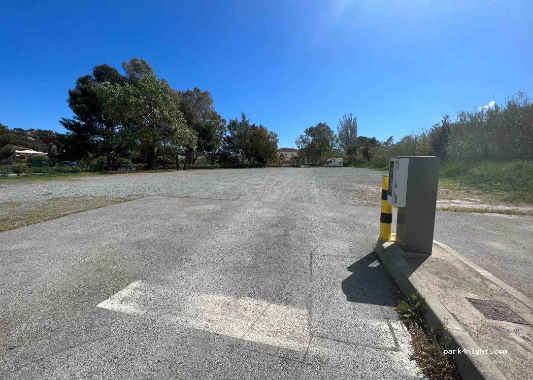 (83120) Sainte-Maxime - 67 D25 — foto 3