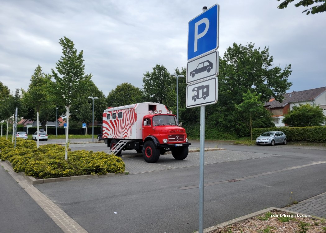 (31275) Lehrte - 1 An der Feuerwehr — foto 2