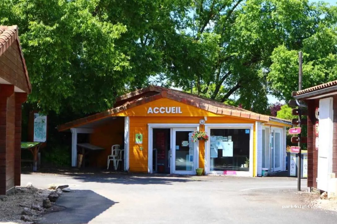 Camping Ushuaïa Villages Les Chalets de Moulière — foto