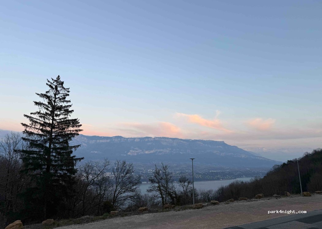 (73370) La Chapelle-du-Mont-du-Chat - D914 — foto 4
