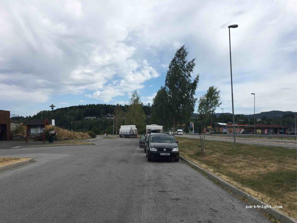 (3830)  - Sauheradvegen — foto 2