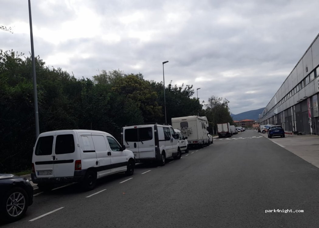 (20280) Hondarribia - 25 Txiplao Kalea — foto