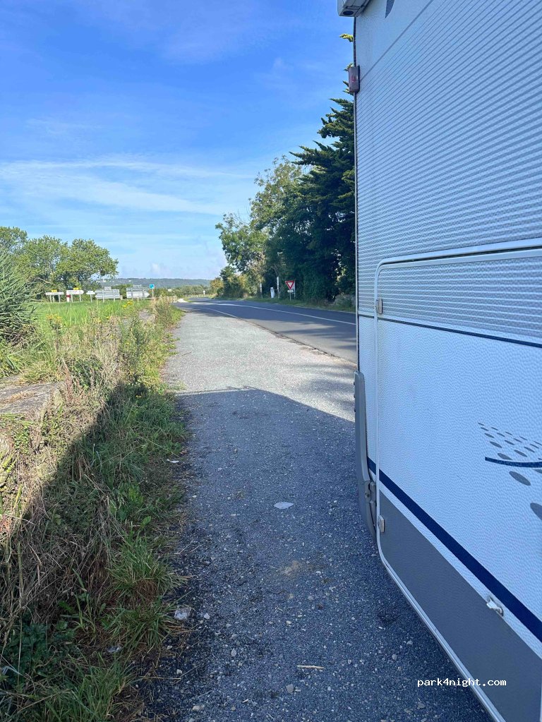 (50760) Reville - 3 Route des Monts — foto 2