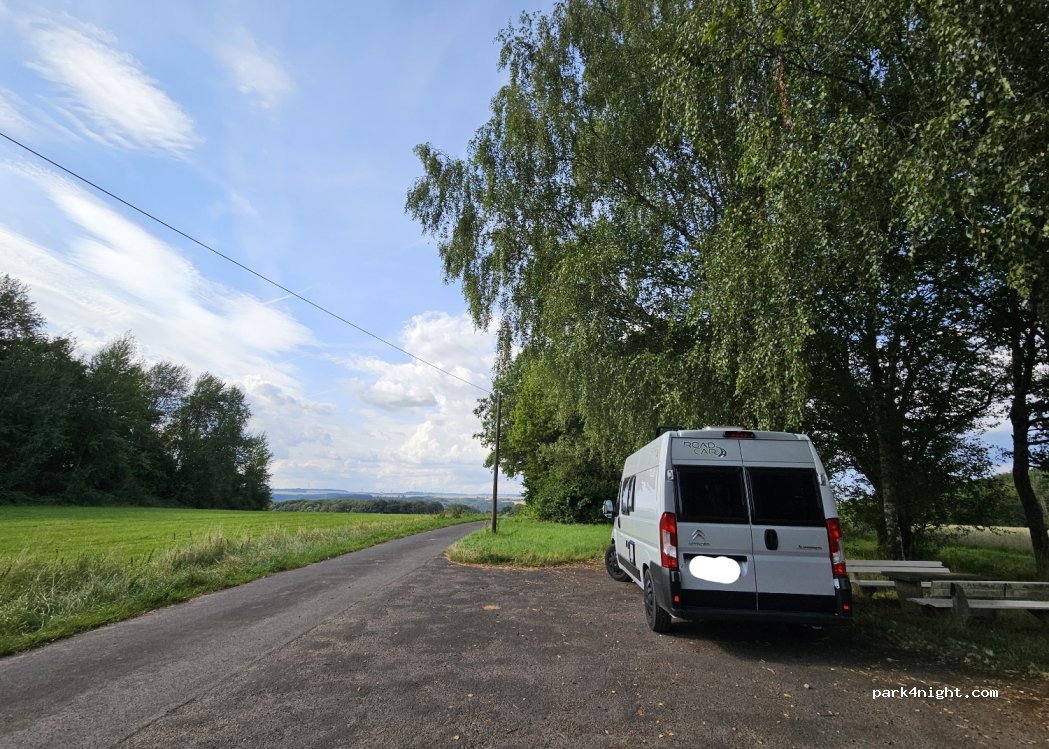 (56812) Valwig - Unnamed Road — foto