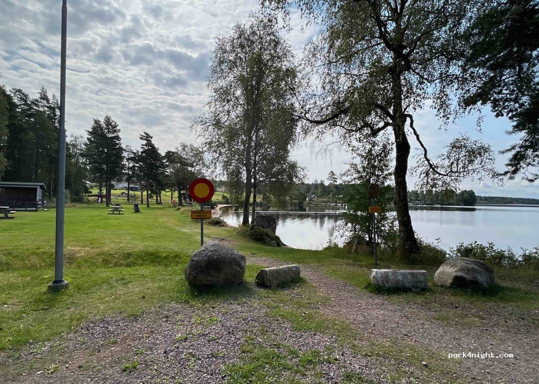 (562 91) Bondstorp - Unnamed Road — foto