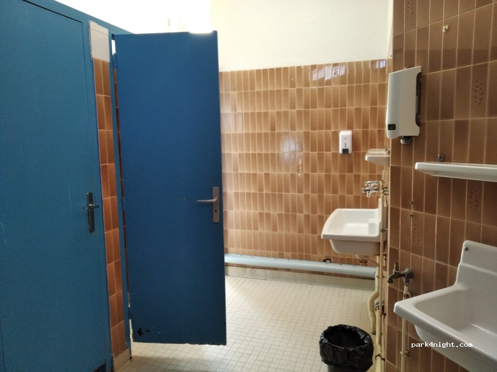 (34300) Agde - 20 Parking du Rouergue — foto