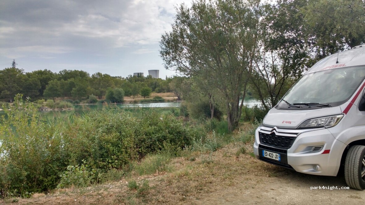 (26700) Pierrelatte - 1480 Chemin de Freyssinet — foto